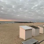 Апартаменты In With Stunning Sea View *