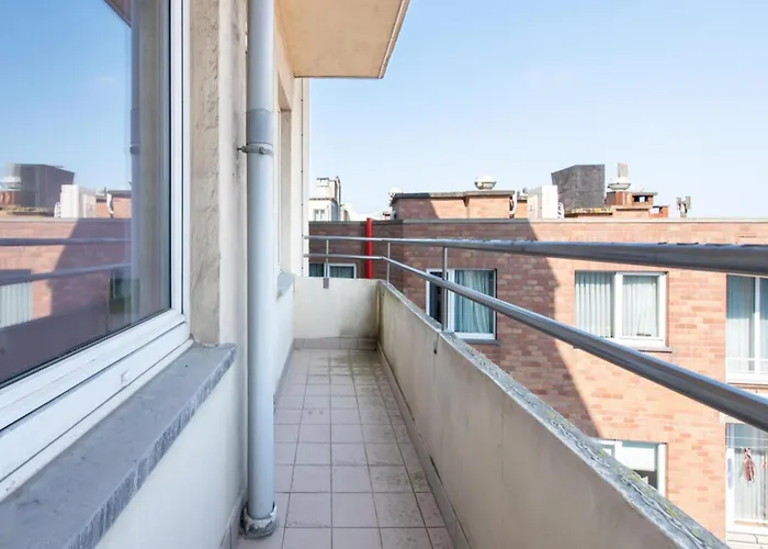 In With Stunning Sea View