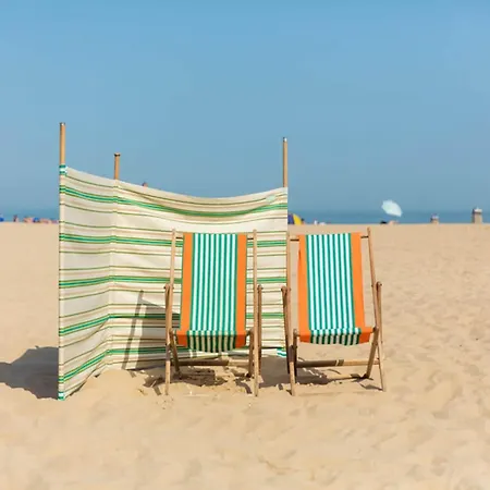 Apartment In With Stunning Sea View *